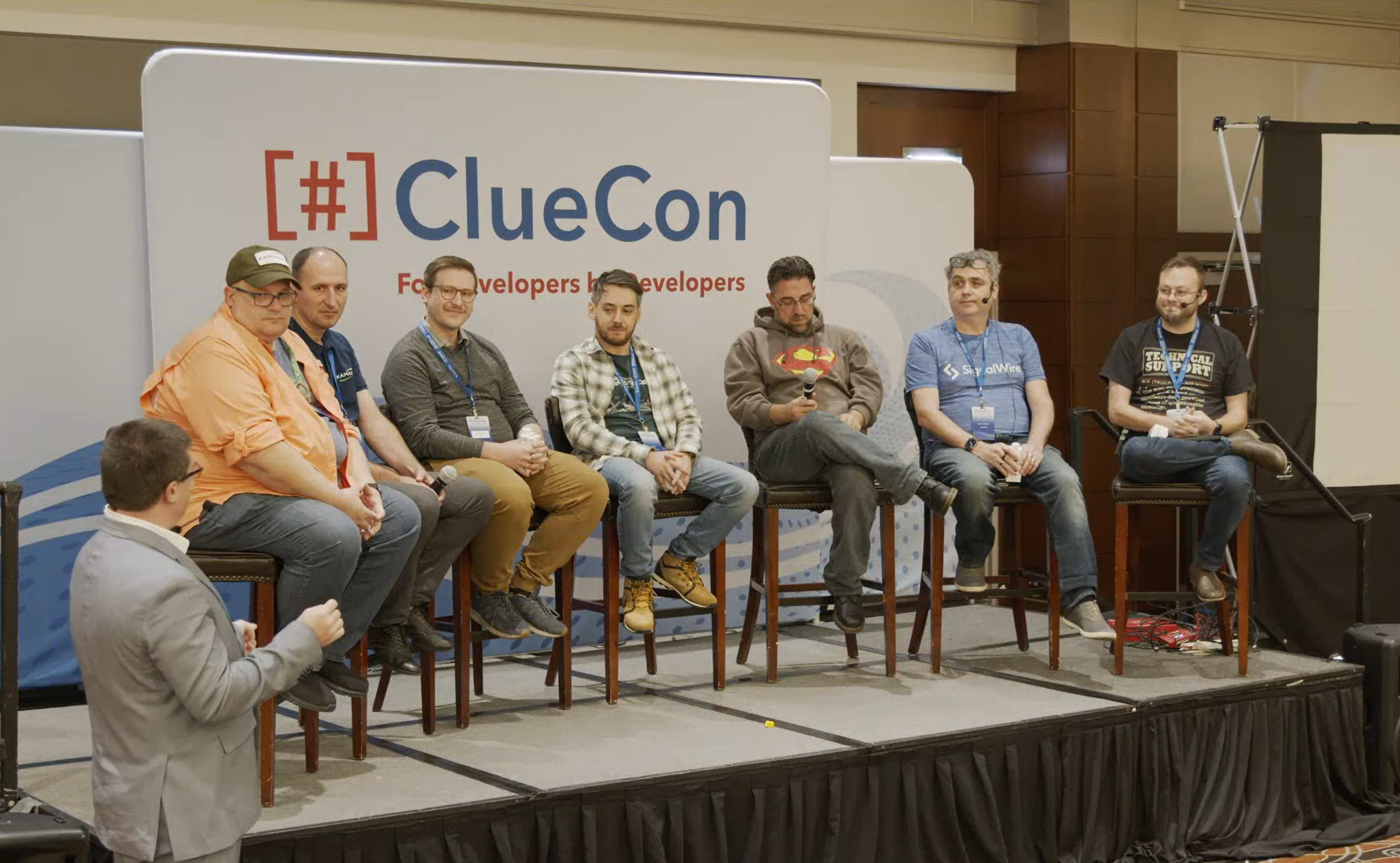 Open Source Roundtable, featuring Luca Pradovera as Moderator, Fred Posner, Daniel-Constantin Mierla, Jachen Duschletta, Liviu Chircu, Michael Jerris, Anthony Minessale, and Brian West.